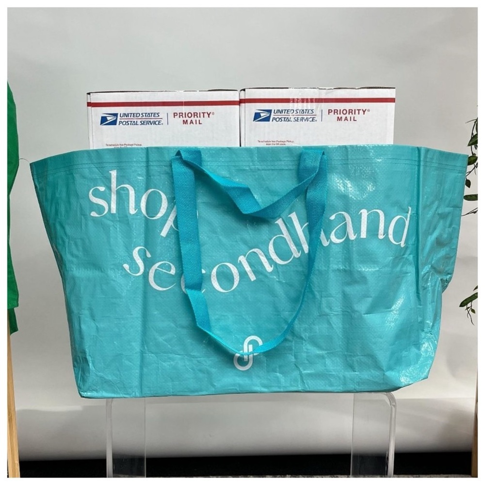 Poshmark Logo Oversized Double-Handle Tote